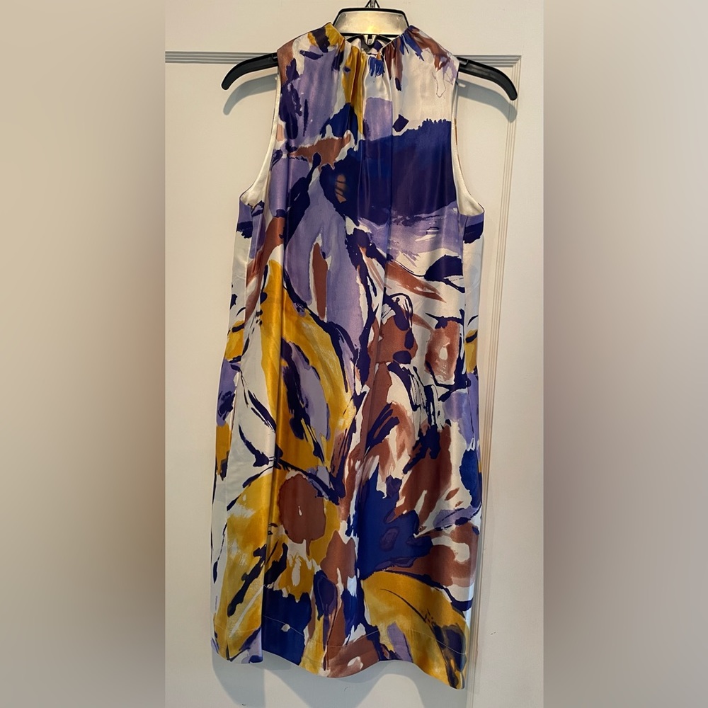 Taylor multicolored sheath dress. Size 4. Super cute!